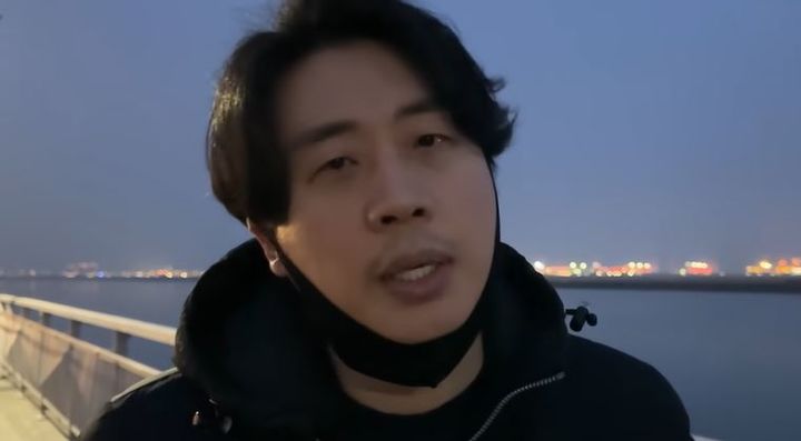 [서울=뉴시스] 유튜브 채널 '장사의 신'은 지난 8일 '처음부터 다시 시작하겠습니다. 3천만원으로 창업해서 150억에 매각한 치킨 프렌차이즈 대표'라는 제목의 영상을 올렸다. (사진= '장사의 신' 채널 캡처) 2024.3.14. photo@newsis.com *재판매 및 DB 금지