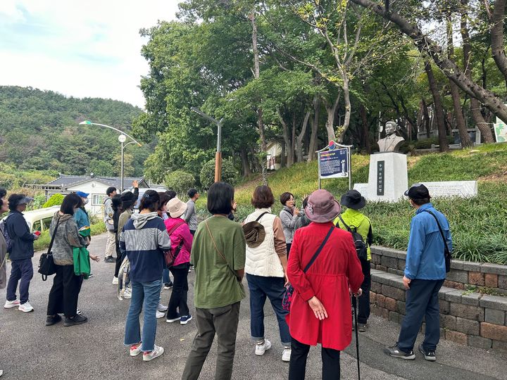 [양산=뉴시스] 15일과 29일 양산시 봄 시티투어를 운영한다. (사진=양산시 제공) 2024.03.14. photo@newsis.com *재판매 및 DB 금지