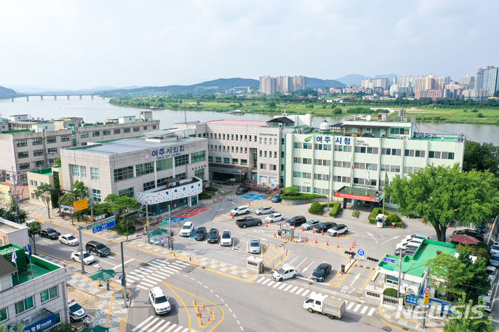 [여주=뉴시스] 여주시청 전경.(사진=뉴시스DB)photo@newsis.com
