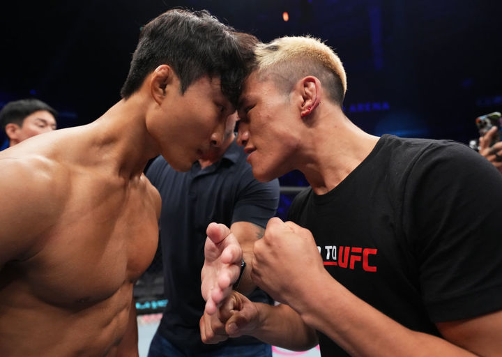 [서울=뉴시스] 이정영(오른쪽)과 이자(사진=UFC 제공) *재판매 및 DB 금지