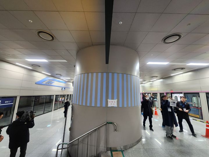 [화성=뉴시스]동탄역 승강장.(사진=뉴시스DB).photo@newsis.com *재판매 및 DB 금지