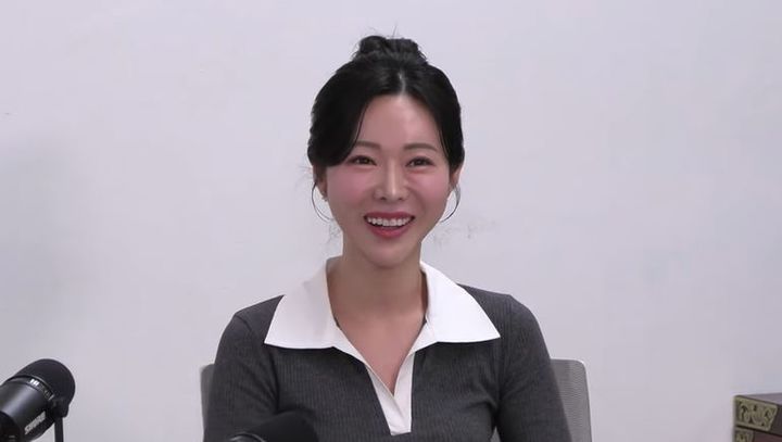 [서울=뉴시스] 유튜브 채널 '촌장엔터테인먼트TV'는 지난 21일 '[나솔사계 LIVE] 짝과 나솔의 세계관 통합의 대장정의 끝! 그들의 마지막 이야기가 궁금하다면 컴온 이리~'이라는 제목의 라이브 방송을 진행했다. (사진= '촌장엔터테인먼트TV' 채널 캡처) 2024.3.22. photo@newsis.com *재판매 및 DB 금지