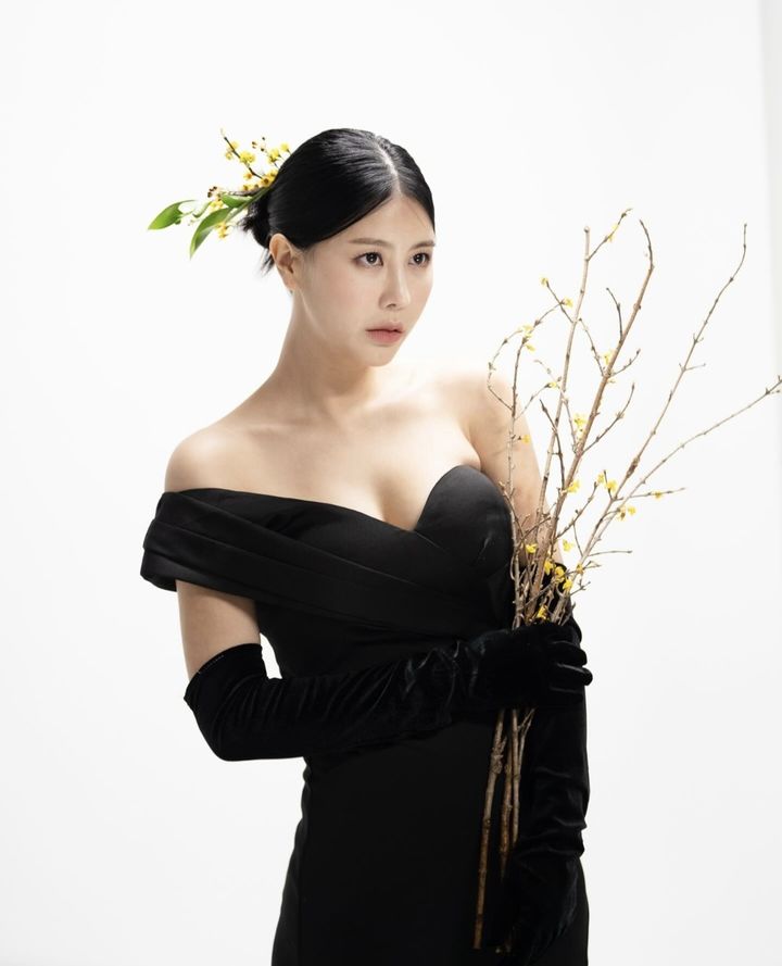 [서울=뉴시스] 배우 한정원이 득녀 후 뒤늦은 결혼식을 올린다. (사진=한정원 인스타그램 캡처) 2024.03.22. photo@newsis.com *재판매 및 DB 금지