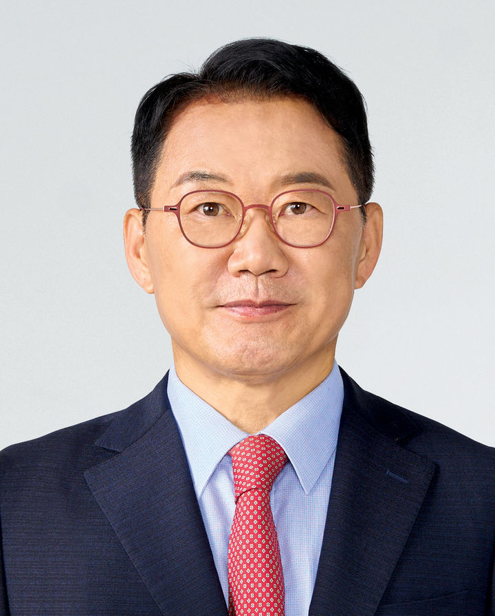 22대 국회 전반기 정보위원장으로 선출된 신성범 국민의힘 의원. *재판매 및 DB 금지