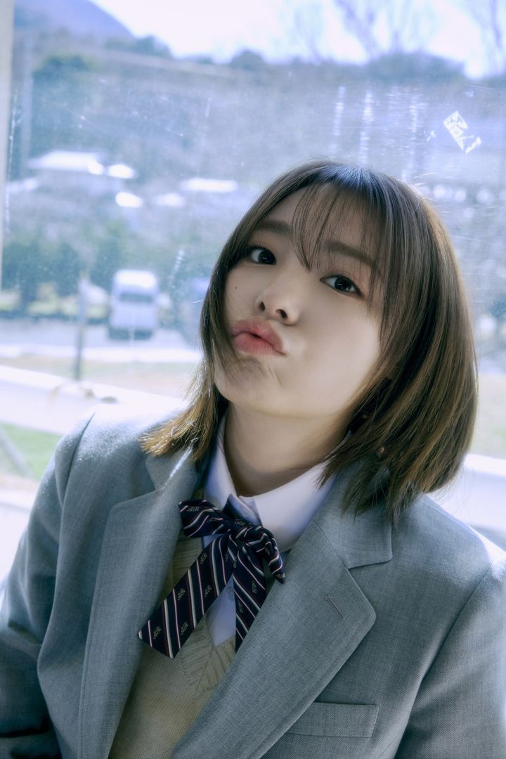 [서울=뉴시스] 밴드 'QWER' 멤버 시연 미니 1집 '마니또' 콘셉트 포토. (사진=타마고 프로덕션 제공) 2024.03.27. photo@newsis.com *재판매 및 DB 금지