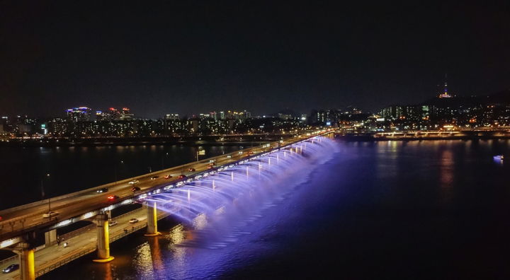 [서울=뉴시스]반포 달빛무지개분수. 2024.03.28. (사진=서울시 제공) *재판매 및 DB 금지