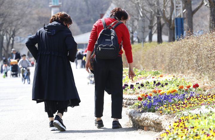 인천, 흐리고 예년보다 포근…대기 건조, 화재 주의