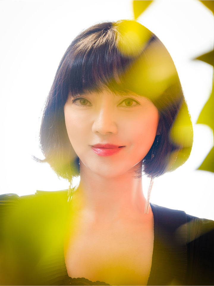 [서울=뉴시스] 성우 겸 가수 이용신. (사진=이용신 제공) 2024.04.03. photo@newsis.com *재판매 및 DB 금지