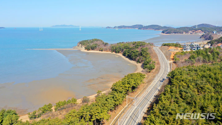 [안산=뉴시스] 대부도 전경(사진=안산시 제공)2024.04.03.photo@newsis.com