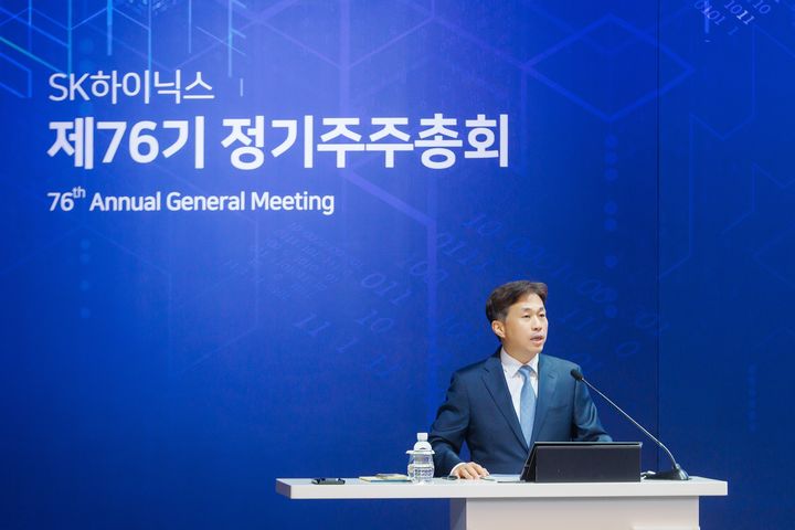 "프리미엄 D램, 너만 믿는다"…삼성·SK하닉, D램 총력전