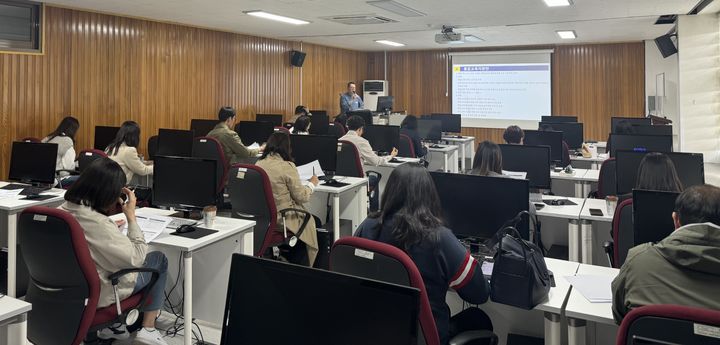 [합천=뉴시스] 합천교육지원청 합천 특수교육 설명회 진행 모습 *재판매 및 DB 금지 *재판매 및 DB 금지