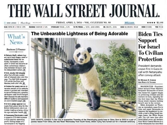 [서울=뉴시스] 지난 3일 한국을 떠나 중국으로 간 자이언트 판다 ‘푸바오’가 미국 ‘월스트리트저널’(WSJ)의 5일(현지시각)자 1면을 장식했다. 사진은 해당 일자 WSJ 1면에 실린 푸바오의 기사. (사진=WSJ 갈무리) 2024.04.12. *재판매 및 DB 금지