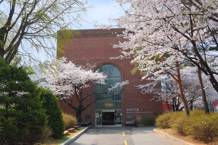 [서울=뉴시스] 세종대학교 산업대학원이 8일부터 15일까지 2024학년도 후기 1차 신·편입생을 모집한다. (사진=세종대 제공) *재판매 및 DB 금지