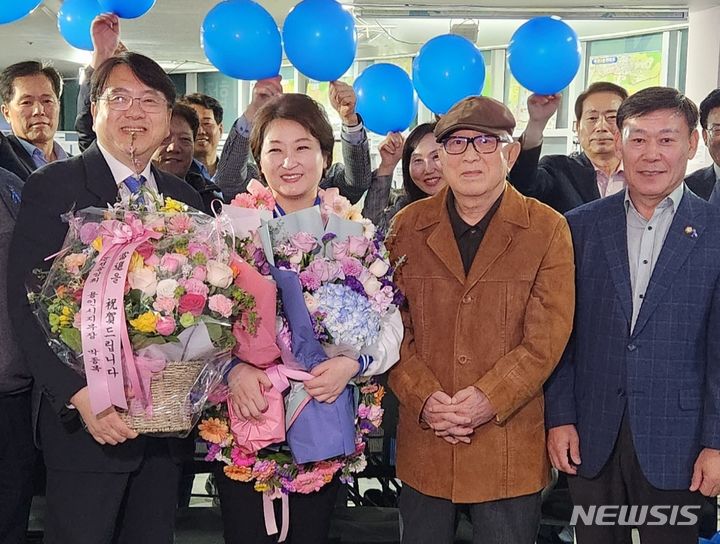 용인정 민주당 이언주 "5대 실정 진상규명·책임자 처벌"