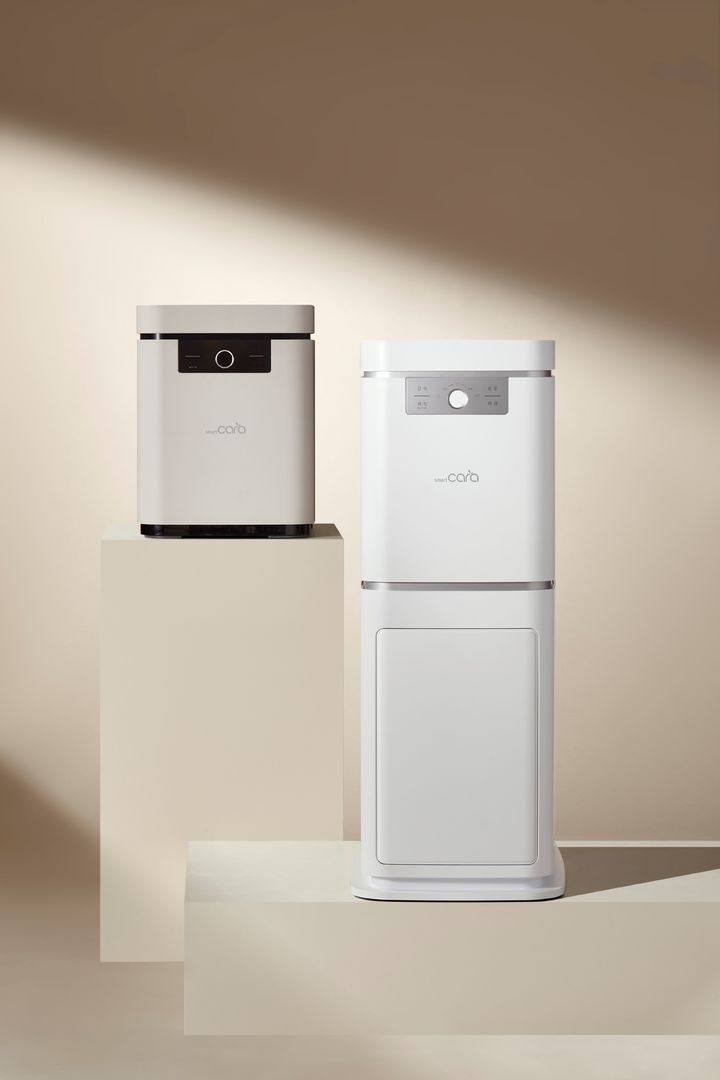 [서울=뉴시스]스마트카라 ‘블레이드X’ 라이트 베이지(왼쪽), 스노우 화이트(오른쪽).(사진=스마트카라 제공) *재판매 및 DB 금지