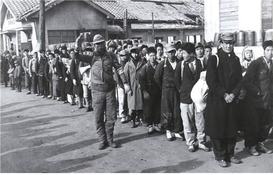 [서울=뉴시스] 한국전쟁기 국민방위군 모습(사진= 2기 진실·화해를위한과거사정리위원회 제공) 2024.04.17. photo@newsis.com *재판매 및 DB 금지