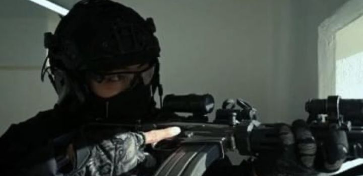 [서울=뉴시스] 방탄소년단 뷔. (사진 = 페이스북 페이지 '육군훈련소 대신 전해드립니다' 캡처) 2024.04.18. photo@newsis.com *재판매 및 DB 금지