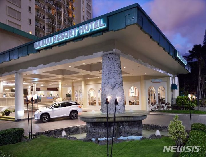 [서울=뉴시스] 하와이 와이키키리조트호텔 전경. (사진= 대명소노그룹 소노인터내셔널 제공)