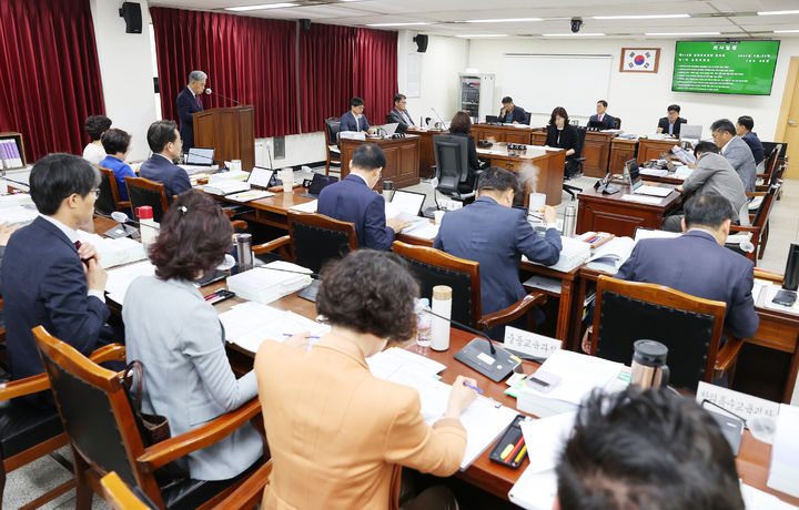 충북도의회 교육위원회 *재판매 및 DB 금지