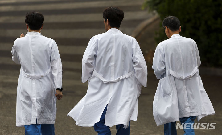 영재학교 졸업생 16% '의약계' 진학…"기초과학 지원 필요"