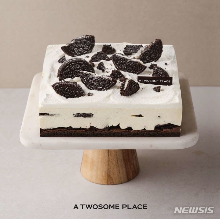 [서울=뉴시스] 투썸플레이스 베스트셀러 아이스박스. (사진=투썸플레이스 제공)