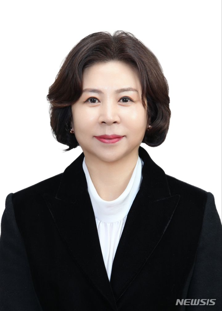 [수원=뉴시스] 이호경 경기도새마을회장