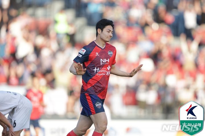 [서울=뉴시스]프로축구 김천 상무 이중민 (사진 = 프로축구연맹 제공)