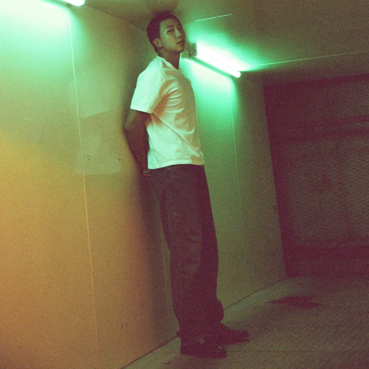 [서울=뉴시스] 방탄소년단 RM. (사진 = 빅히트 뮤직 제공) 2024.05.01. photo@newsis.com *재판매 및 DB 금지