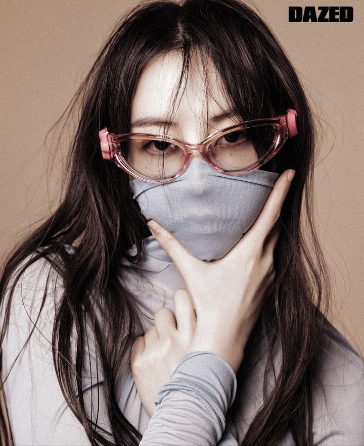 [서울=뉴시스] 그룹 '원더걸스' 출신 배우 안소희. (사진=데이즈드 제공, 안소희 인스타그램 캡처) 2024.05.02. photo@newsis.com *재판매 및 DB 금지