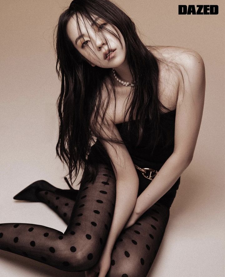 [서울=뉴시스] 그룹 '원더걸스' 출신 배우 안소희. (사진=데이즈드 제공, 안소희 인스타그램 캡처) 2024.05.02. photo@newsis.com *재판매 및 DB 금지