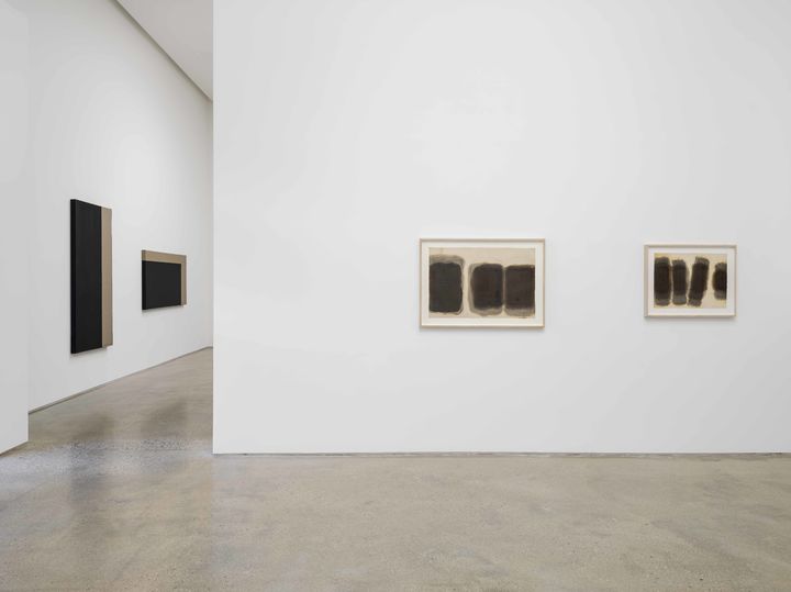 PKM갤러리 윤형근 전시 전경. *재판매 및 DB 금지