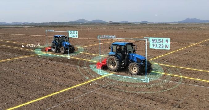 [서울=뉴시스]국내 최초로 상용화된 자율작업 트랙터 LS스마트렉(SmarTrek). (사진 = LS) 2024.05.03. photo@newsis.com  *재판매 및 DB 금지