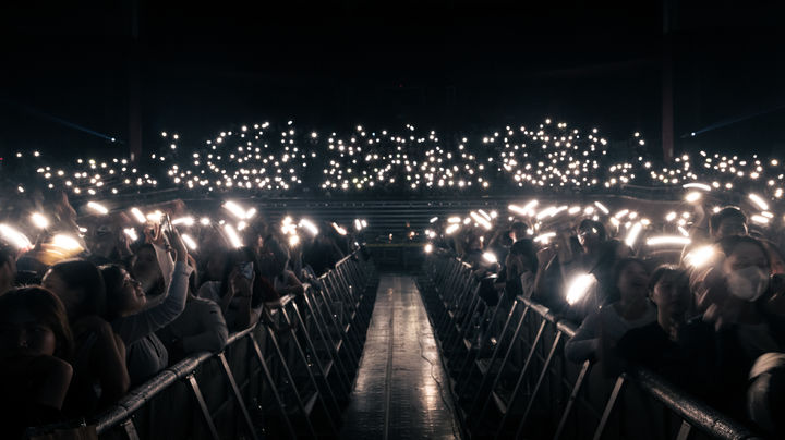 [서울=뉴시스] 영국 시티팝 밴드 '프렙'이 4월30일 서울 올림픽공원 올림픽홀에서 일곱 번째 내한공연을 열고 있다. (사진 = HAN & Daseul Kang) 2024.05.05. photo@newsis.com *재판매 및 DB 금지