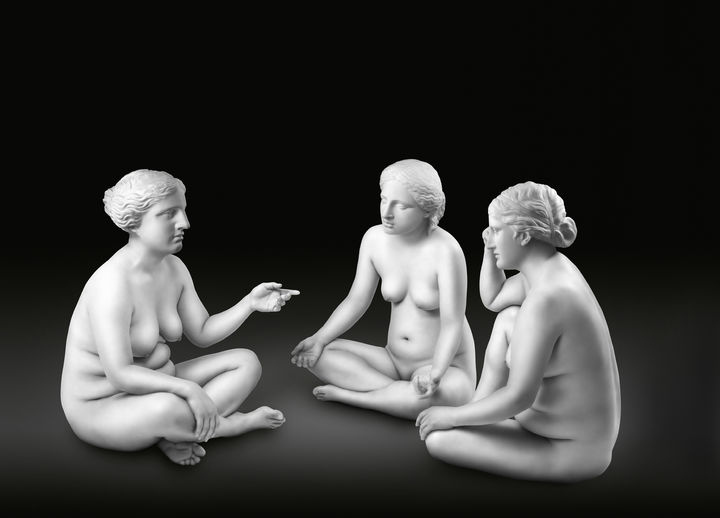 데비 한 작가의 2009년 소버린 아시아 미술상 수상 작품 '좌삼미신 (Seated Three Graces)' *재판매 및 DB 금지