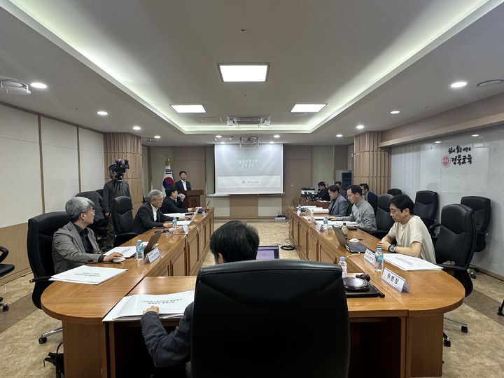 [안동=뉴시스] 지난 1일 경북교육청에서 칠곡특수학교 설계공모에 대한 심사가 진행되고 있다. (사진=경북교육청 제공) 2024.05.07 *재판매 및 DB 금지