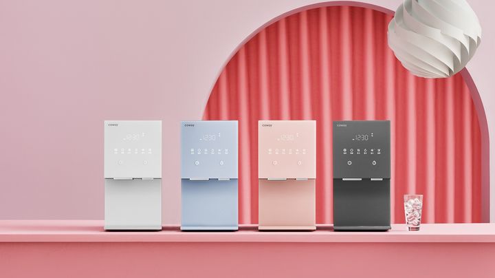 [서울=뉴시스] 코웨이, 2024년형 아이콘 얼음정수기 (사진=코웨이 제공) 2024.05.07. photo@newsis.com *재판매 및 DB 금지