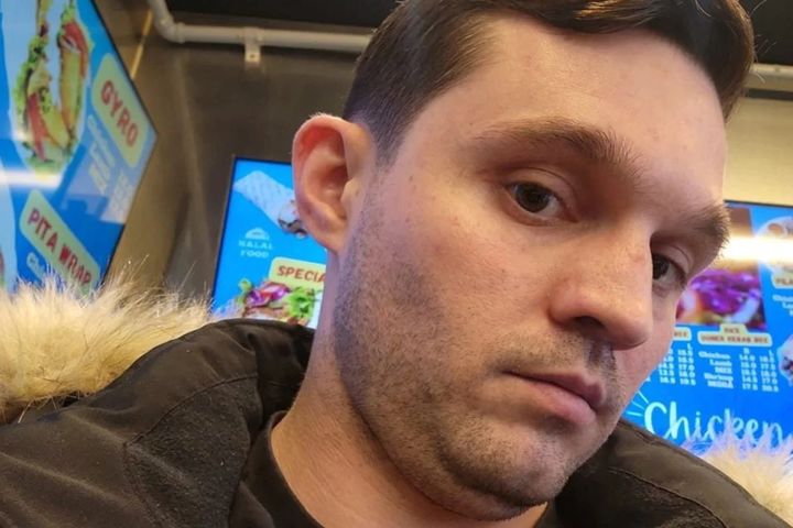 [서울=뉴시스] 러시아에서 절도 혐의로 구금된 미군 소속 고든 블랙 하사. 미 워싱턴포스트(WP)는 8일(현지시각) 블랙 하사가 한국에서 사귀던 러시아 여성을 찾으러 블라디보스토크를 방문했다가 체포됐다고 보도했다.&nbsp; (사진 출처: 고든 블랙 페이스북) 2024.05.08. *재판매 및 DB 금지