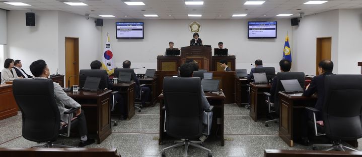 [산청=뉴시스] 산청군의회 *재판매 및 DB 금지 *재판매 및 DB 금지