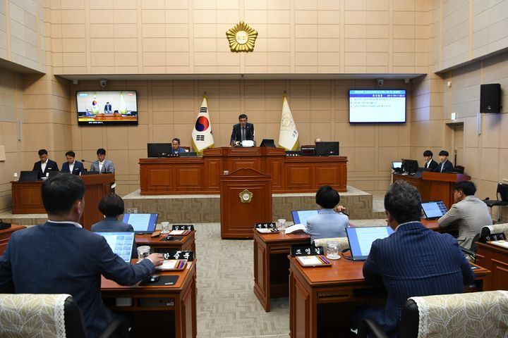 [고흥=뉴시스] 13일 전남 고흥군의회에서 제325회 임시회가 열리고 있다. (사진=고흥군의회 제공) 2024.05.13. photo@newsis.com *재판매 및 DB 금지