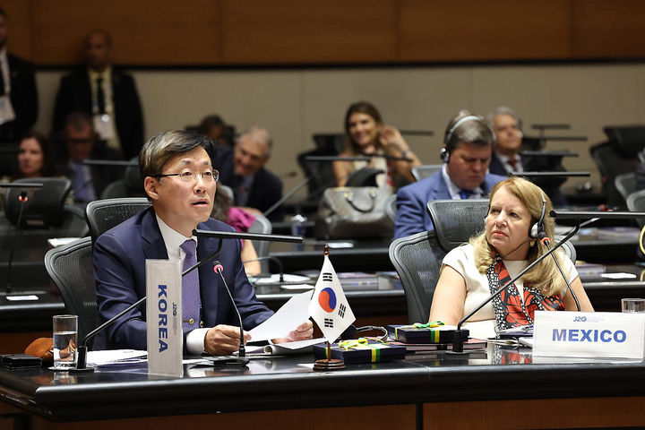 [서울=뉴시스] 추상철 기자 = 헌법재판소는 김형두 재판관이 지난 12일부터 14일까지(현지시간) 브라질 리우데자네이루에서 열린 J20 정상회의(J20 Summit)에 참석했다고 15일 밝혔다. (사진= 헌법재판소 제공) 2024.05.15. photo@newsis.com *재판매 및 DB 금지