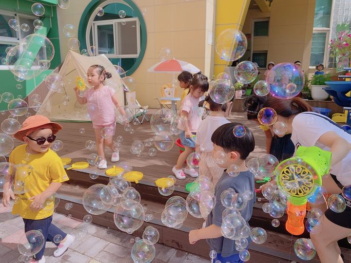 [안동=뉴시스] 유치원 방과후 놀이 배움터 프로그램. (사진=경북교육청 제공) 2024.05.16 *재판매 및 DB 금지