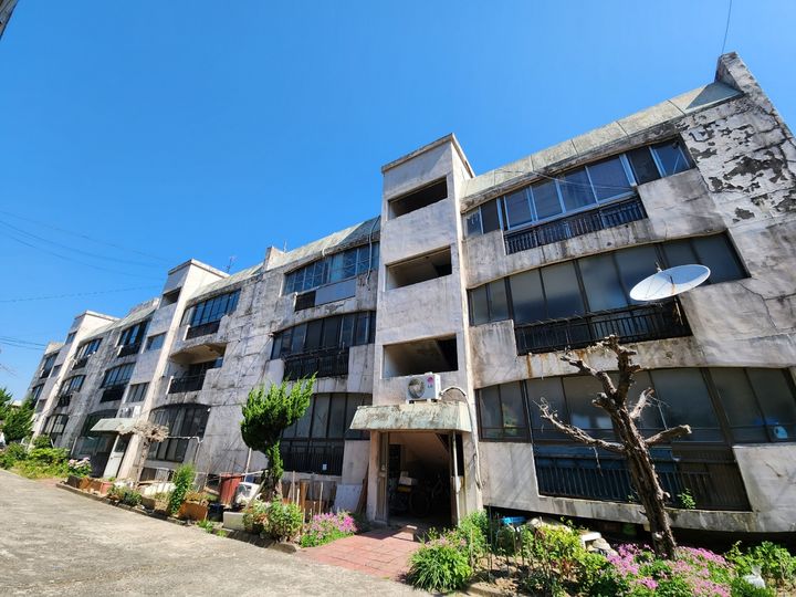 'E등급' 창원 봉암연립주택, 보상금 이견에 주민 이주 답보