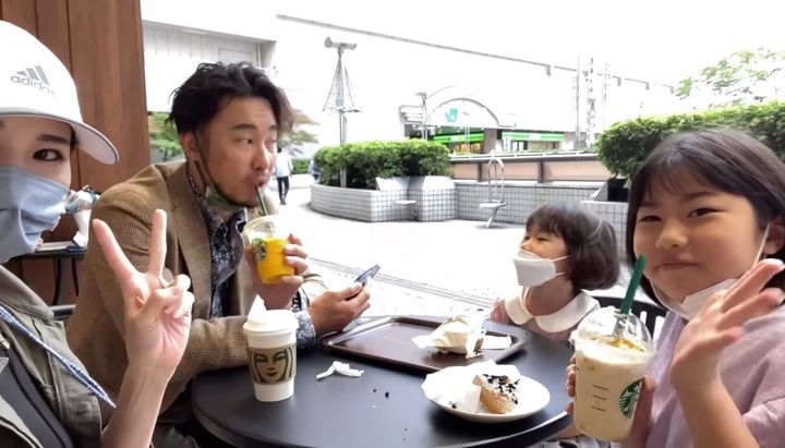 [서울=뉴시스] 일본에 거주하는 한국인 유튜버 소르베와 가족의 모습 (사진=소르베_in Tokyo 유튜브 캡처) 2024.5.17. photo@newsis.com *재판매 및 DB 금지 *재판매 및 DB 금지