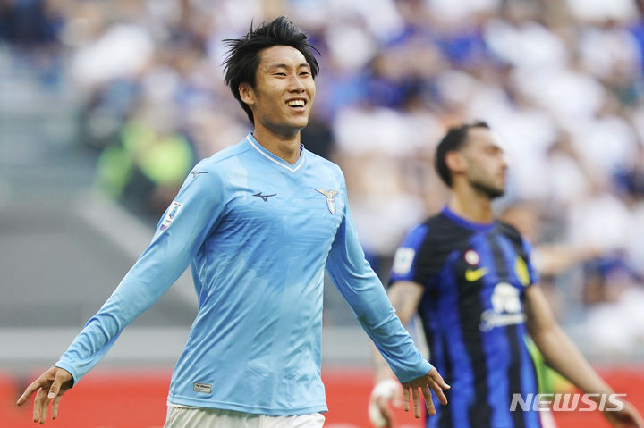 [밀라노=AP/뉴시스] 잉글랜드 프로축구 프리미어리그(EPL) 크리스털 팰리스에 입단한 가마다 다이치. 사진은 지난 5월 전 소속팀 라치오 시절. 2024. 5. 19.