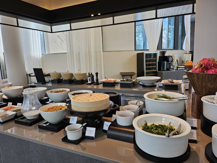 [제주=뉴시스] 구예지 기자=신라스테이 플러스 이호테우에 있는 조식 뷔페 *재판매 및 DB 금지