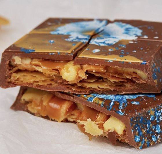 최근 온라인에서 인기를 끌고 있는 '두바이 초콜릿'(사진 출처 : 픽스 디저트 쇼콜라티에 인스타그램 계정) *재판매 및 DB 금지