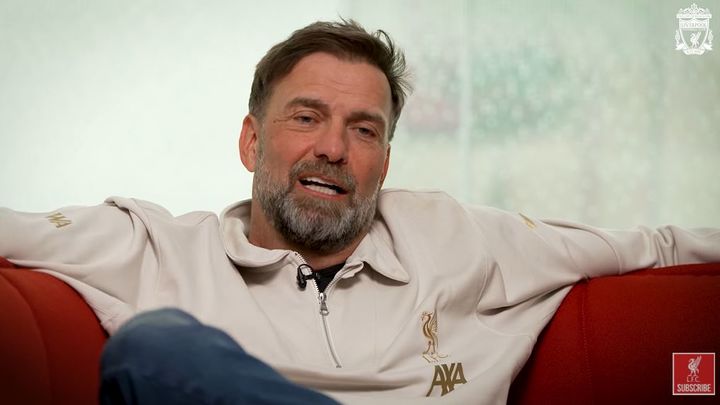 [서울=뉴시스] 위르겐 클롭 감독이 리버풀 시절 베스트 골을 회상하며 손흥민 선수의 능력을 높이 평가해 화제다. (사진= 리버풀 유튜브 공식 채널 캡처) *재판매 및 DB 금지