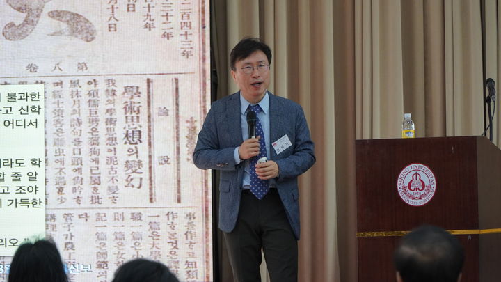 [서울=뉴시스] 지난 9일 개최된 세종포럼에서 민태기 박사가 강연을 하고 있다.&nbsp; (사진=세종대 제공) *재판매 및 DB 금지