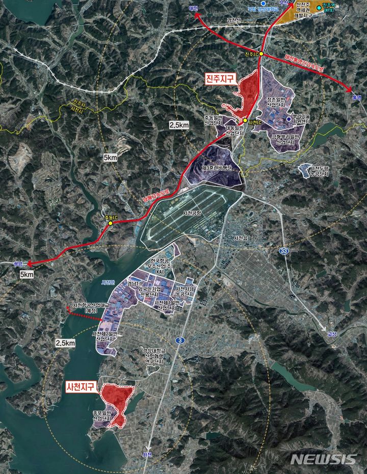 [창원=뉴시스]경남항공국가산업단지 진주지구(위쪽)와 사천지구 위치도.
