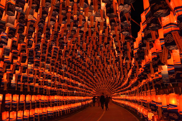 [진주=뉴시스]진주남강유등축제 소망 등 달기동참.(사진=뉴시스 DB).photo@newsis.com *재판매 및 DB 금지